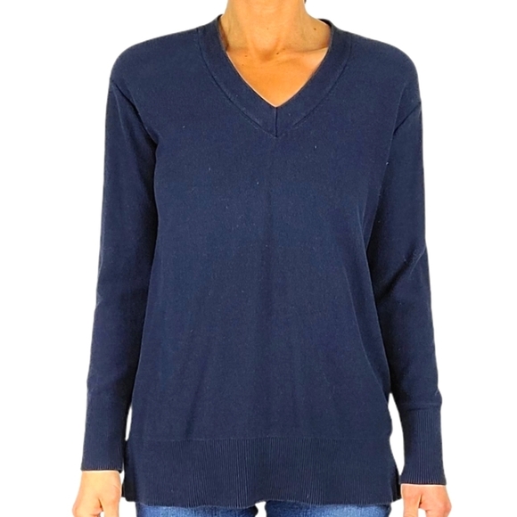 Tommy Hilfiger Sweaters - Tommy Hilfiger Sweater Size Medium Blue